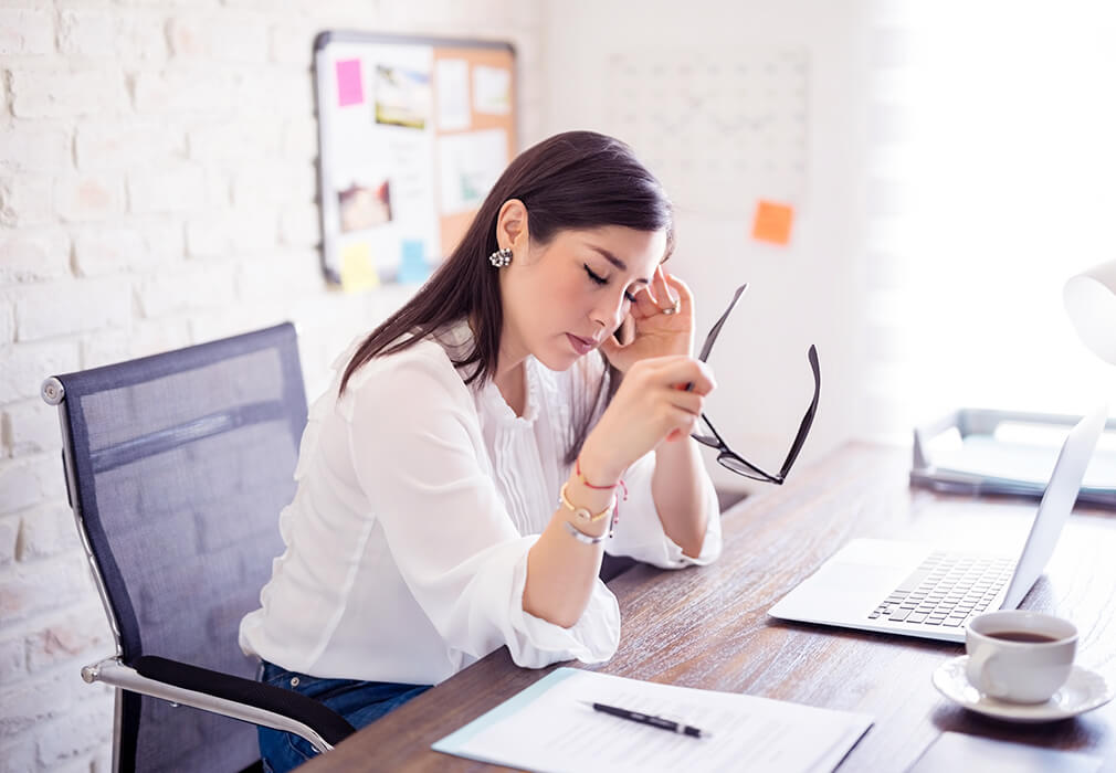 ปวดหัวจากอะไรกันแน่ เครียด...หรือเป็นไมเกรน